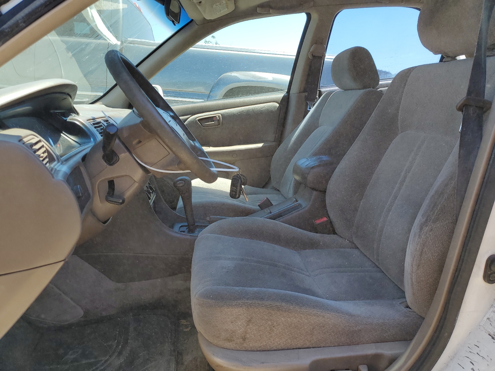 JT2BG22K5Y0439956 2000 Toyota Camry Ce