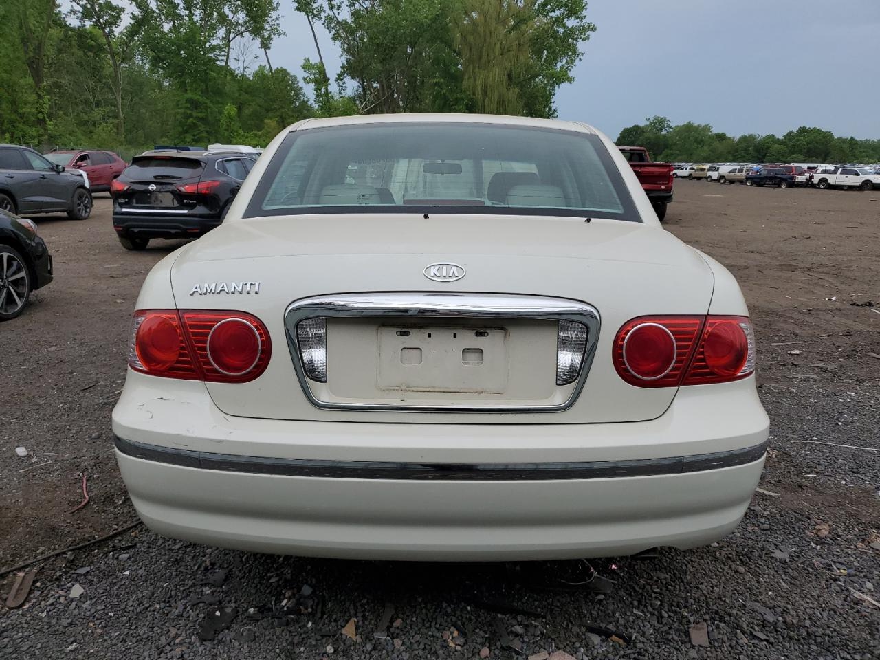 2004 Kia Amanti VIN: KNALD124X45028904 Lot: 55208904