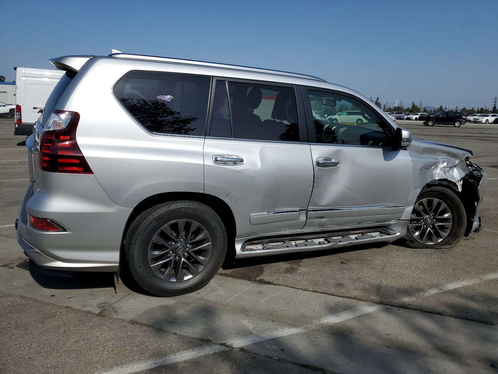 2018 Lexus Gx 460 vin: JTJBM7FX1J5191648