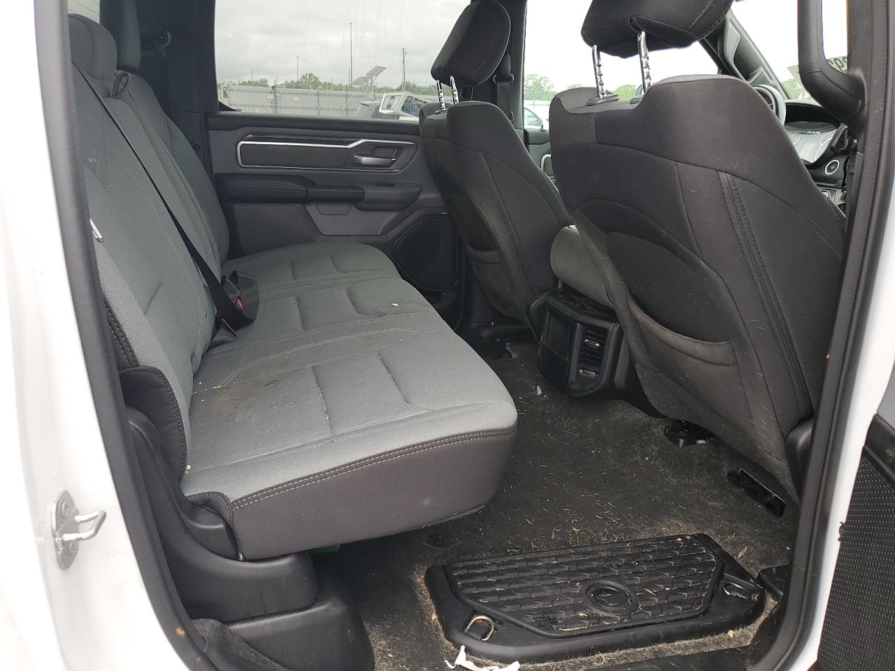 2022 RAM 1500 - Image 10