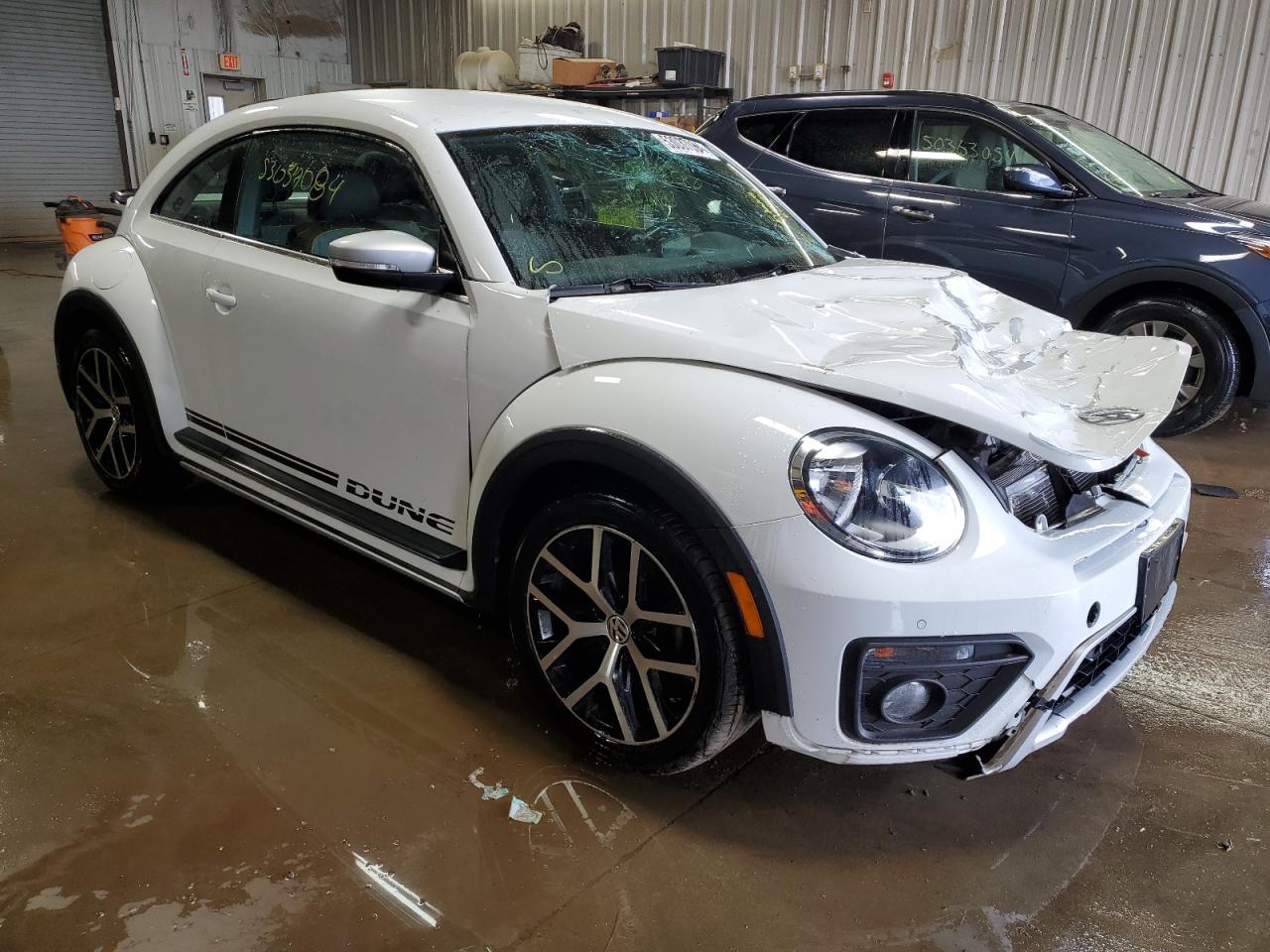 2016 Volkswagen Beetle Dune VIN: 3VWS17AT0GM631276 Lot: 53037084