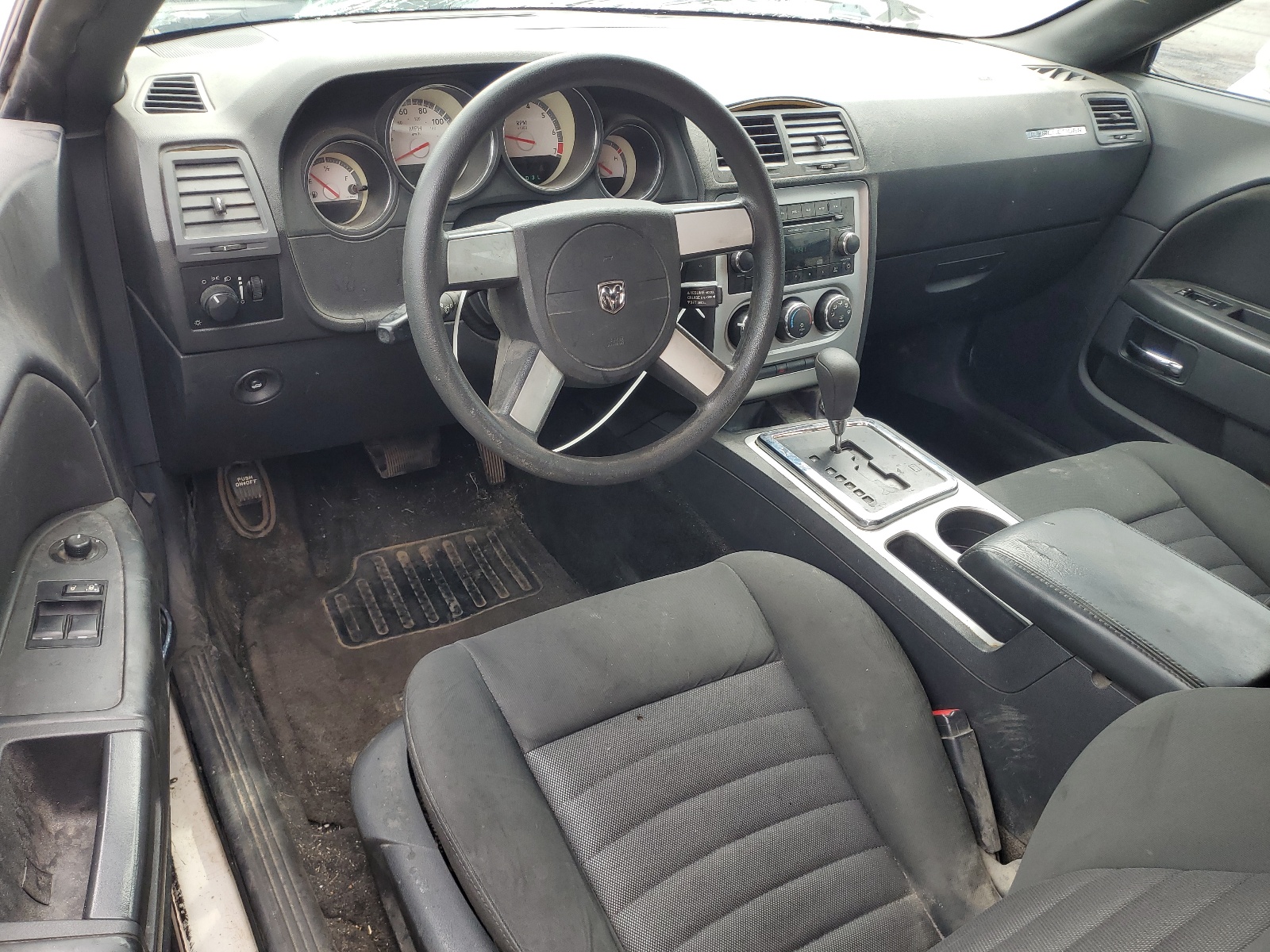 2B3LJ44V59H591122 2009 Dodge Challenger Se