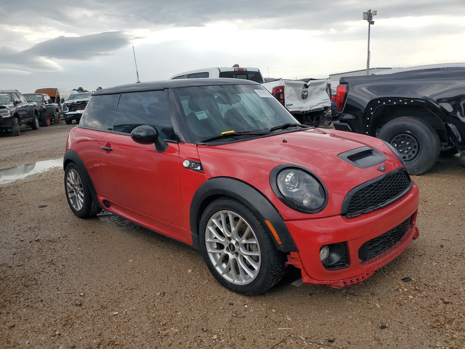 2012 Mini Cooper S vin: WMWSV3C53CT385766