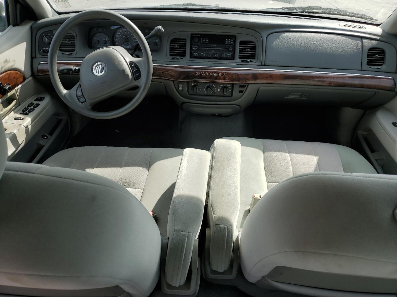 2004 Mercury Grand Marquis Gs VIN: 2MEFM74W34X686966 Lot: 42677485