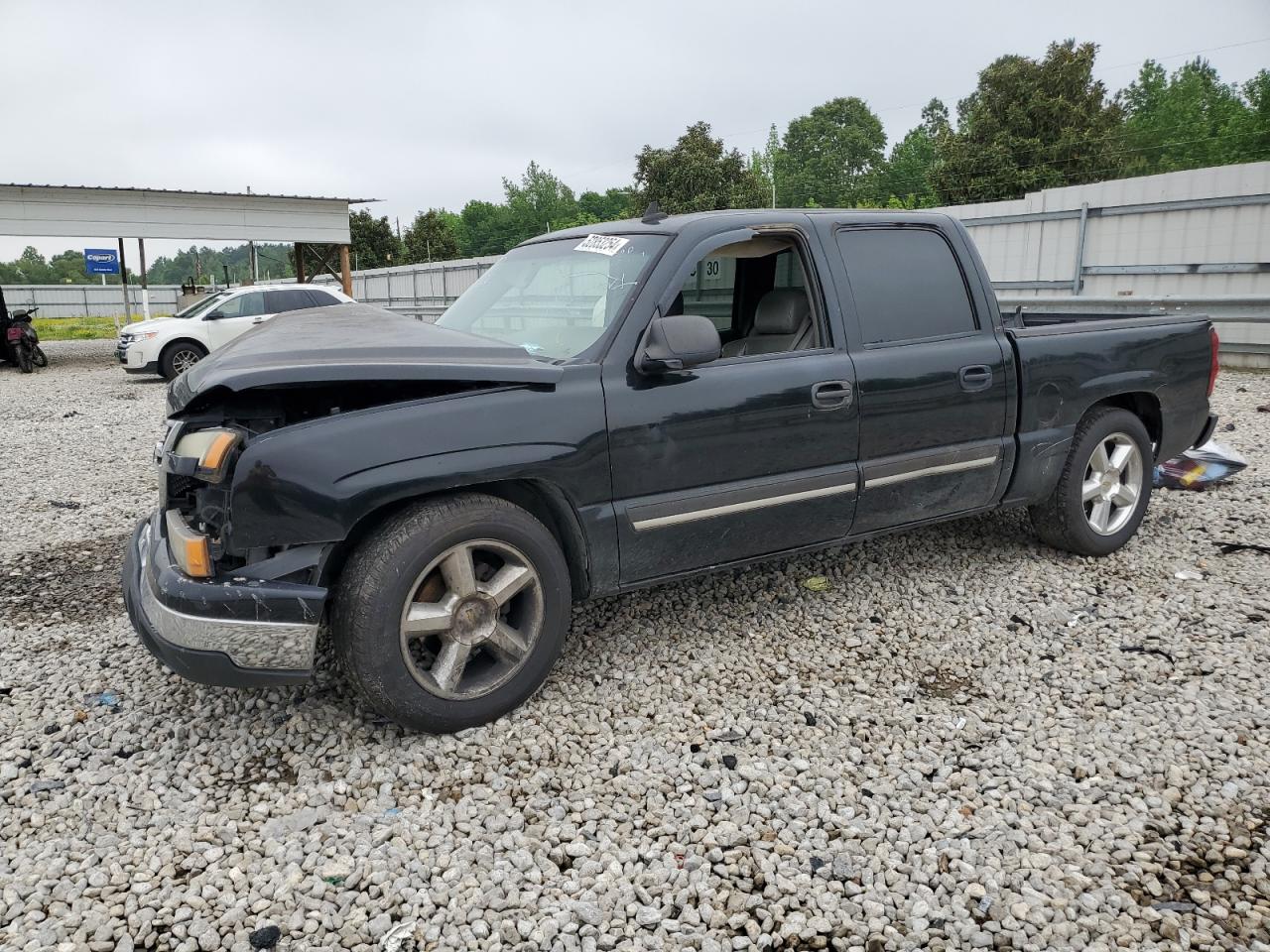 2006 Chevrolet Silverado - Image 1