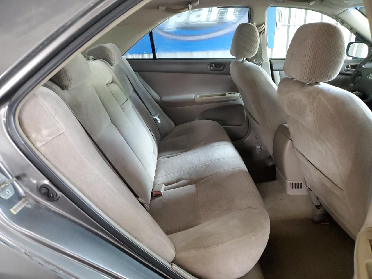 2003 Toyota Camry Le VIN: 4T1BE32K63U704285 Lot: 54958264