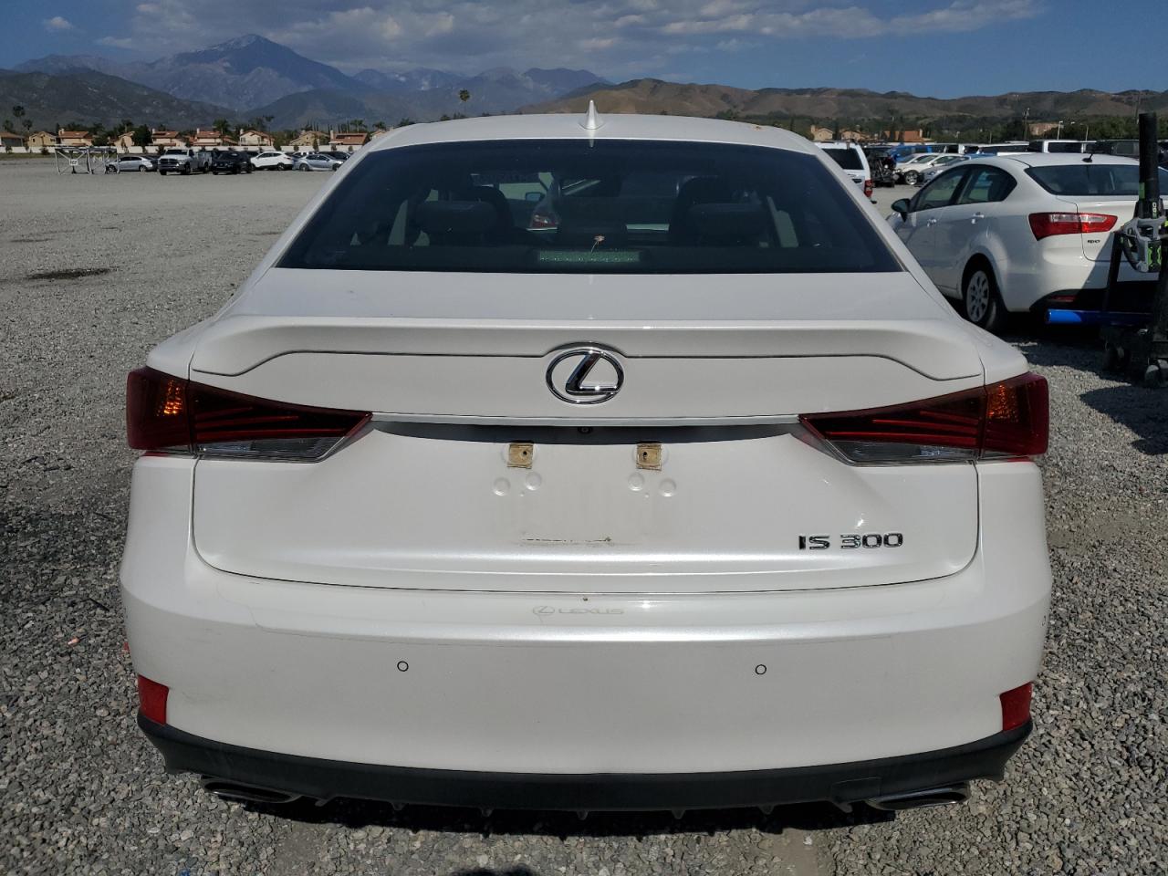 2018 Lexus Is 300 VIN: JTHBA1D2XJ5071944 Lot: 54152024