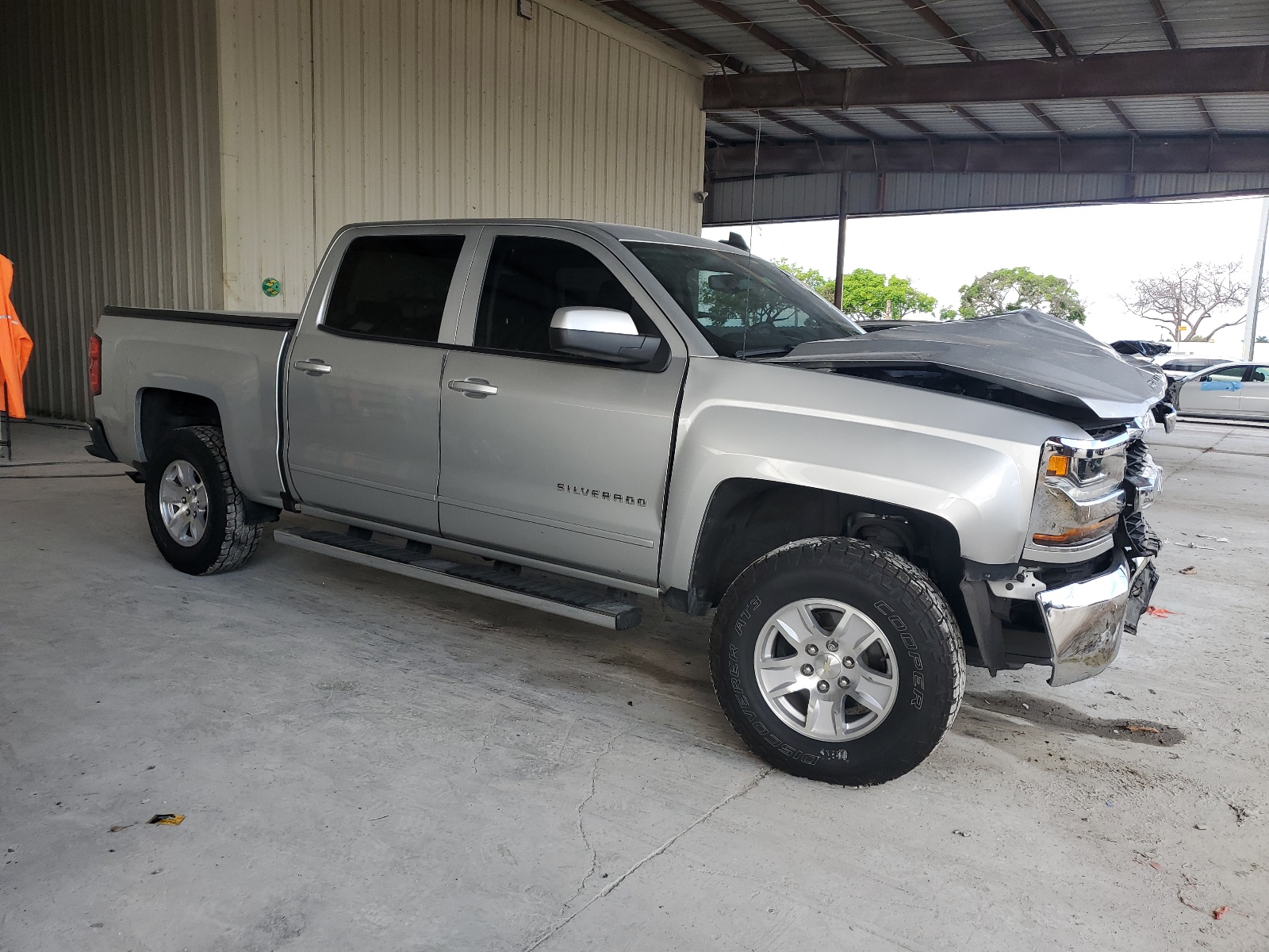 3GCUCRER7JG412773 2018 Chevrolet Silverado C1500 Lt