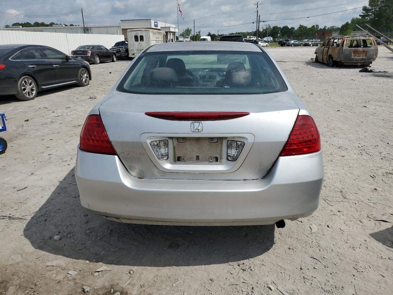 1HGCM56436A006646 2006 Honda Accord Lx