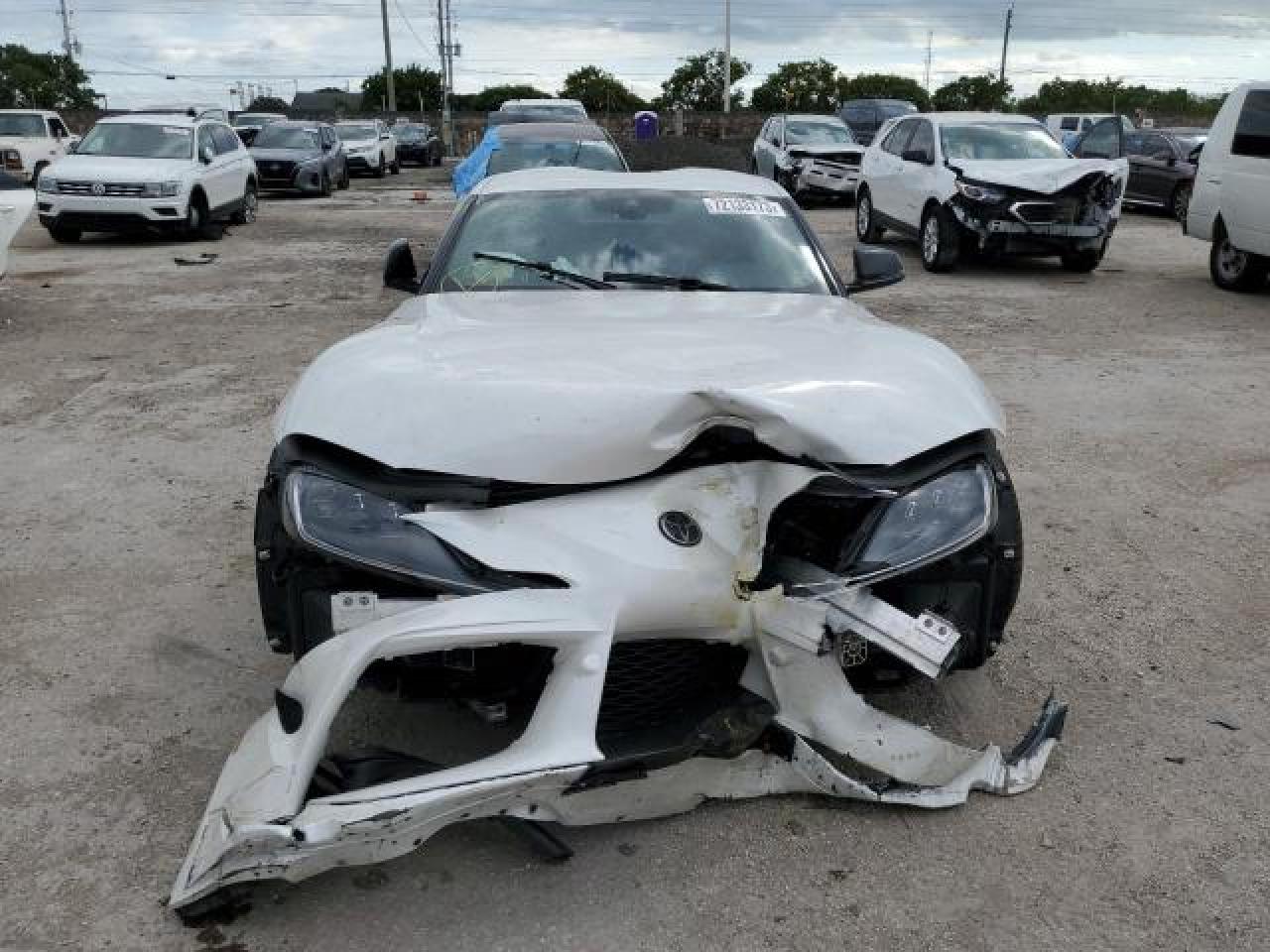 2022 Toyota Supra Base VIN: WZ1DB0C00NW051737 Lot: 54052324