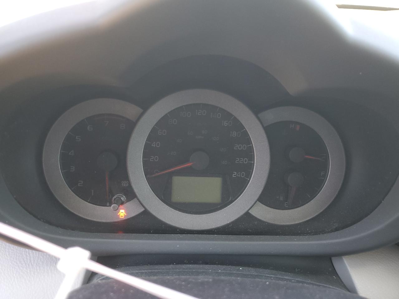 2008 Toyota Rav4 Limited VIN: JTMBK31V786047307 Lot: 57138564