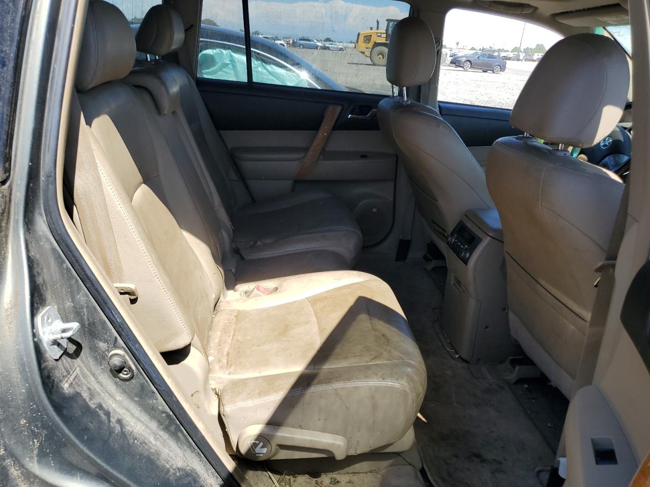 2008 Toyota Highlander Hybrid Limited VIN: JTEEW44A282016940 Lot: 51677204