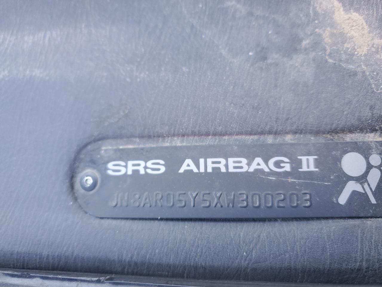 1999 Nissan Pathfinder Le VIN: JN8AR05Y5XW300203 Lot: 56666754