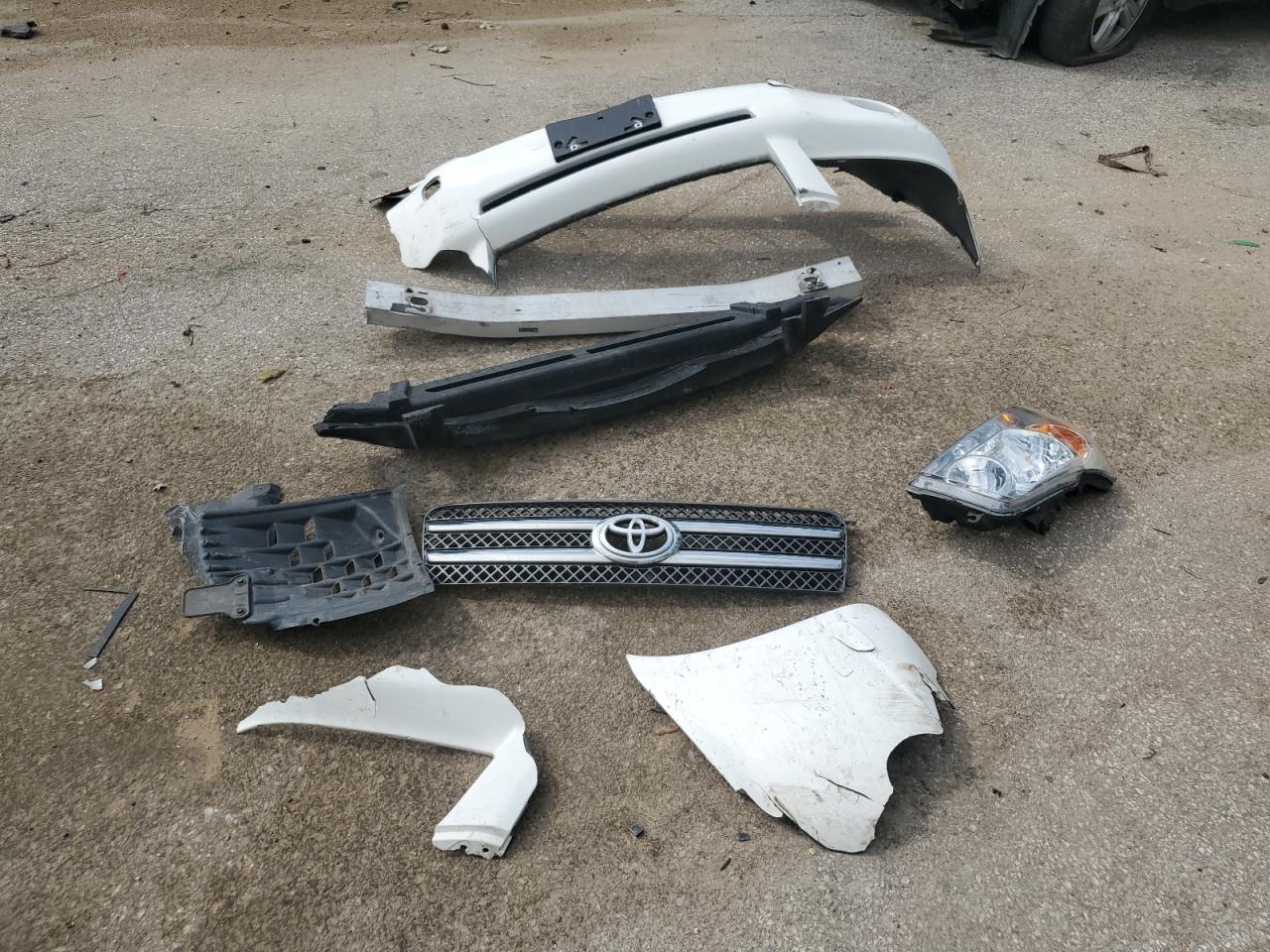 2006 Toyota Highlander Hybrid VIN: JTEEW21A560012883 Lot: 56081674