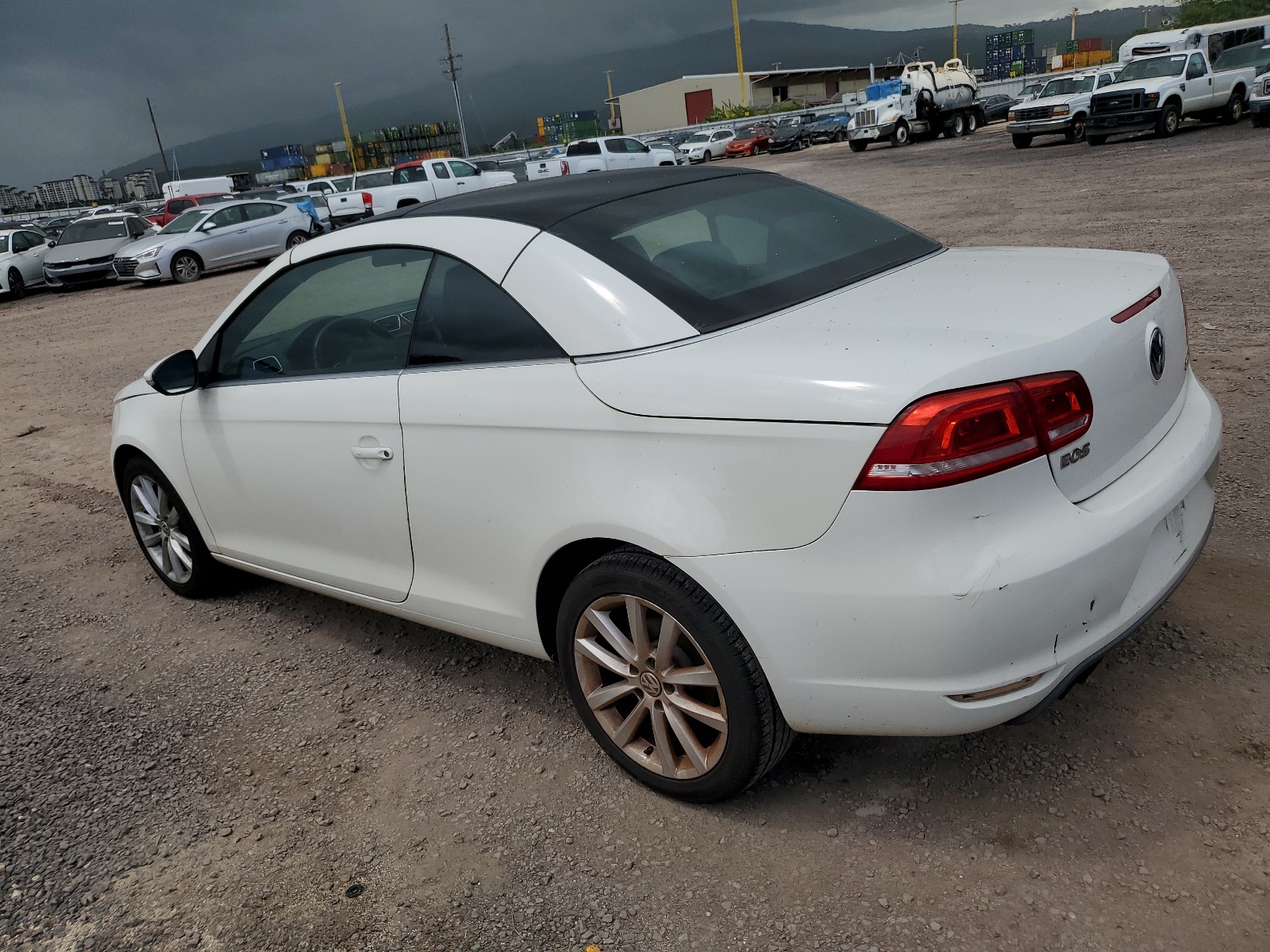 2012 Volkswagen Eos Komfort vin: WVWBW7AH9CV000073