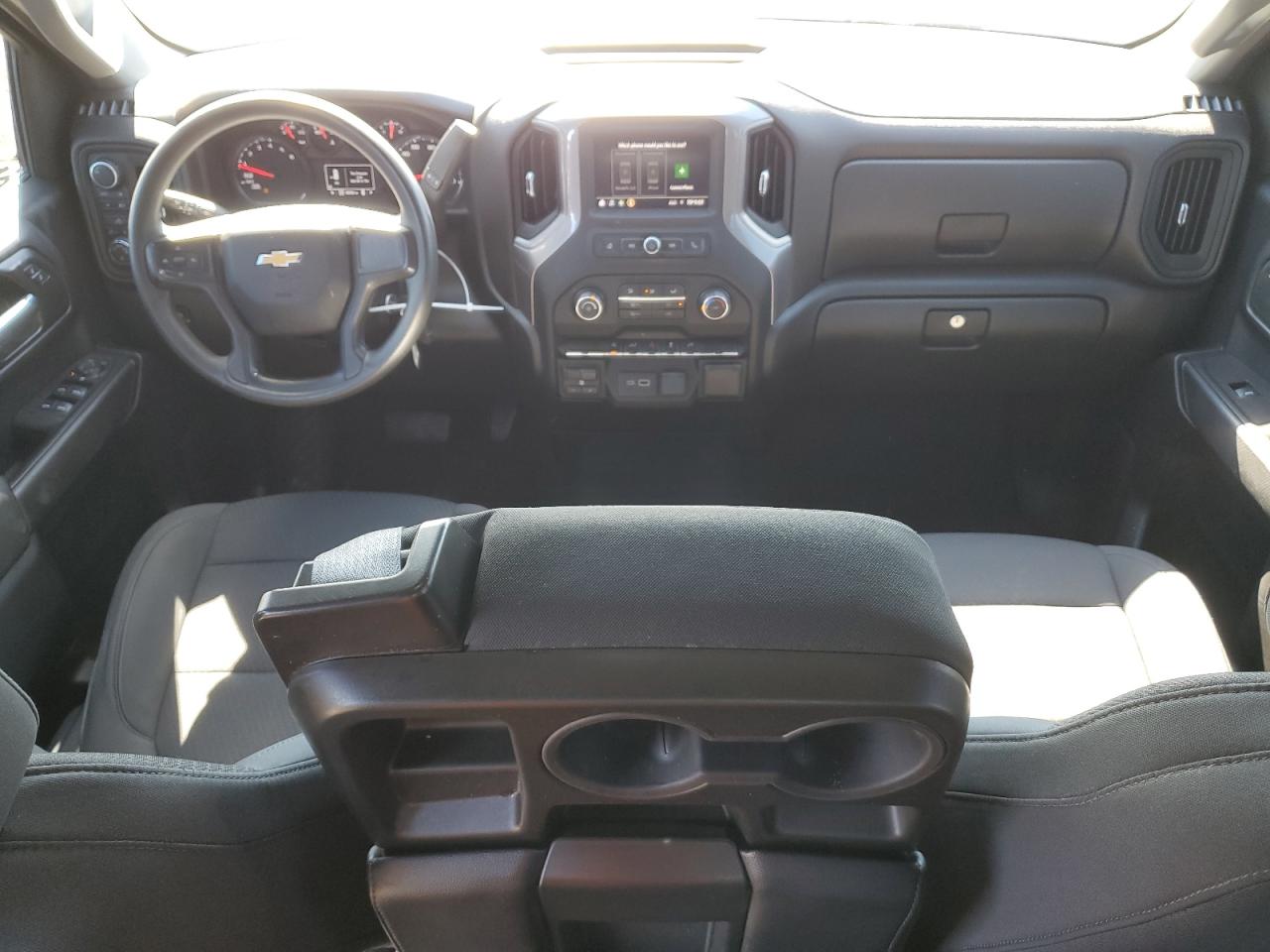 2021 Chevrolet Silverado K1500 Custom VIN: 1GCRYBEK5MZ147762 Lot: 55062794