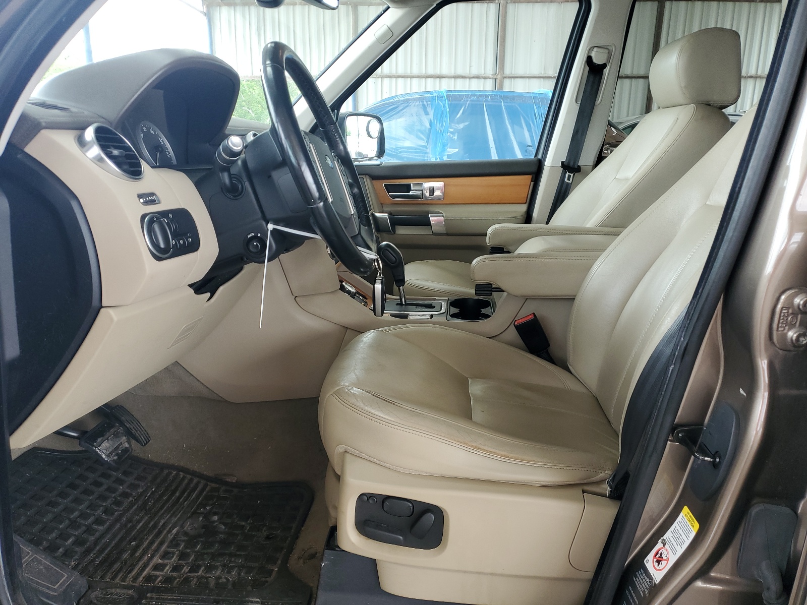SALAK2D41CA613209 2012 Land Rover Lr4 Hse Luxury
