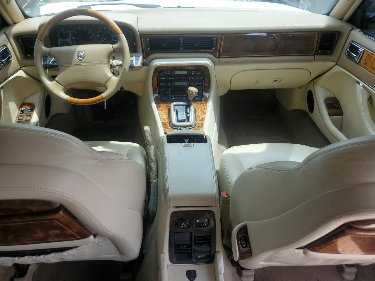 1996 Jaguar Vandenplas VIN: SAJKX6740TC763057 Lot: 55368184