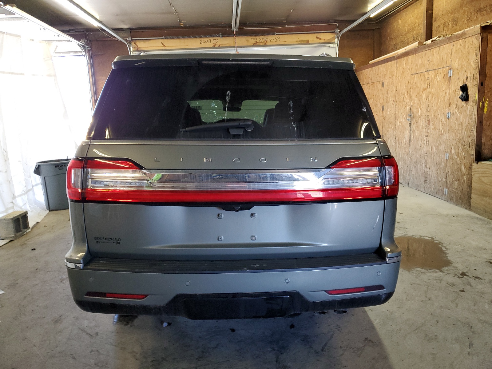 5LMJJ2LT7KEL13905 2019 Lincoln Navigator Reserve