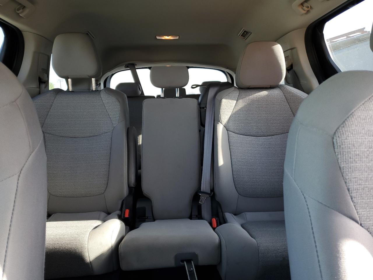 2021 Toyota Sienna Le VIN: 5TDKRKEC0MS070744 Lot: 52874524