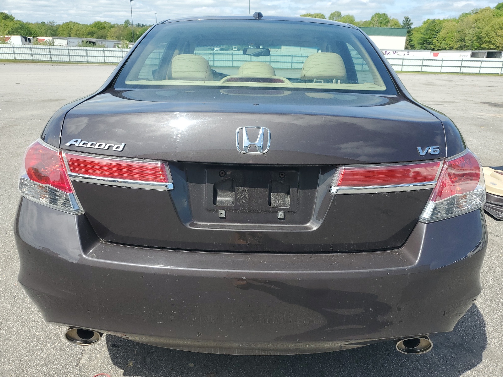 1HGCP3F89BA005185 2011 Honda Accord Exl