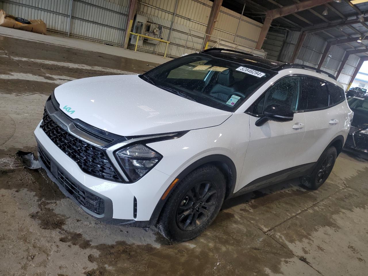 2023 Kia Sportage - Image 1