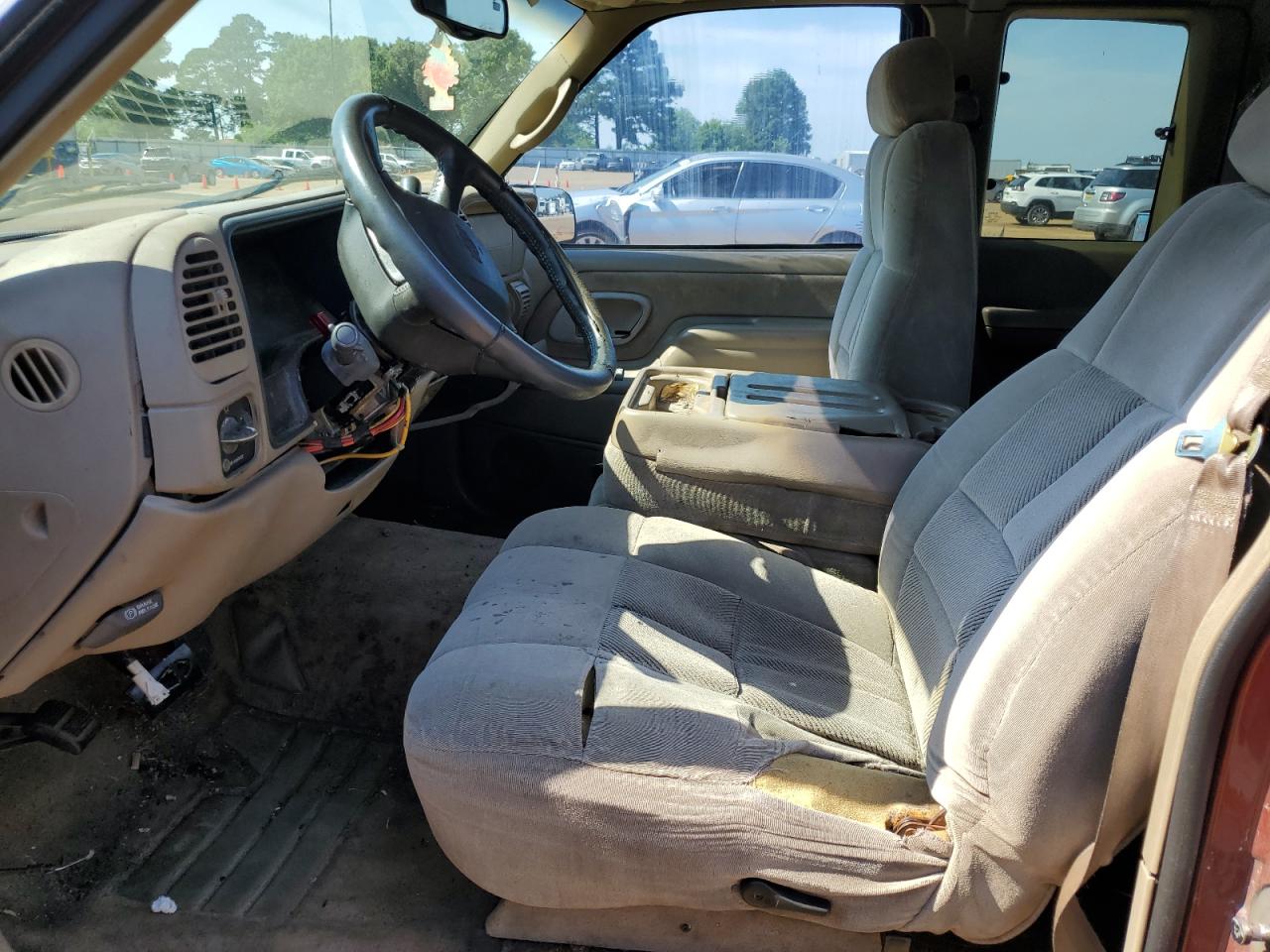 1998 Chevrolet Gmt-400 C1500 VIN: 2GBEC19R4W1214382 Lot: 54875434