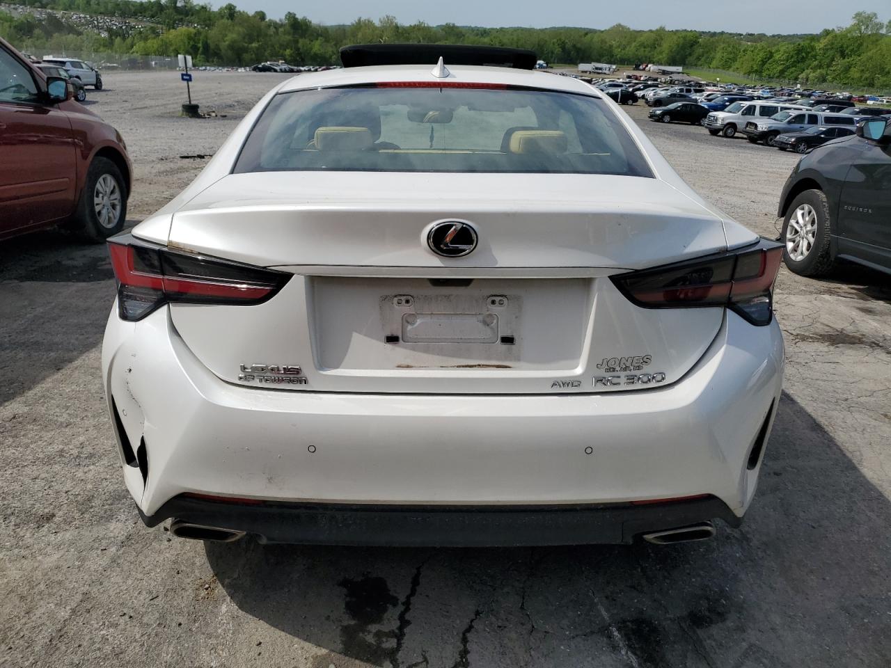 JTHS85BC9K5004669 2019 Lexus Rc 300