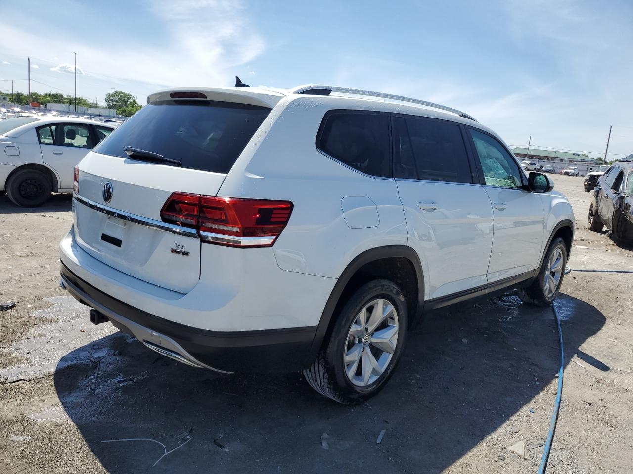 VIN 1V2LR2CA4KC566682 2019 VOLKSWAGEN ATLAS no.3