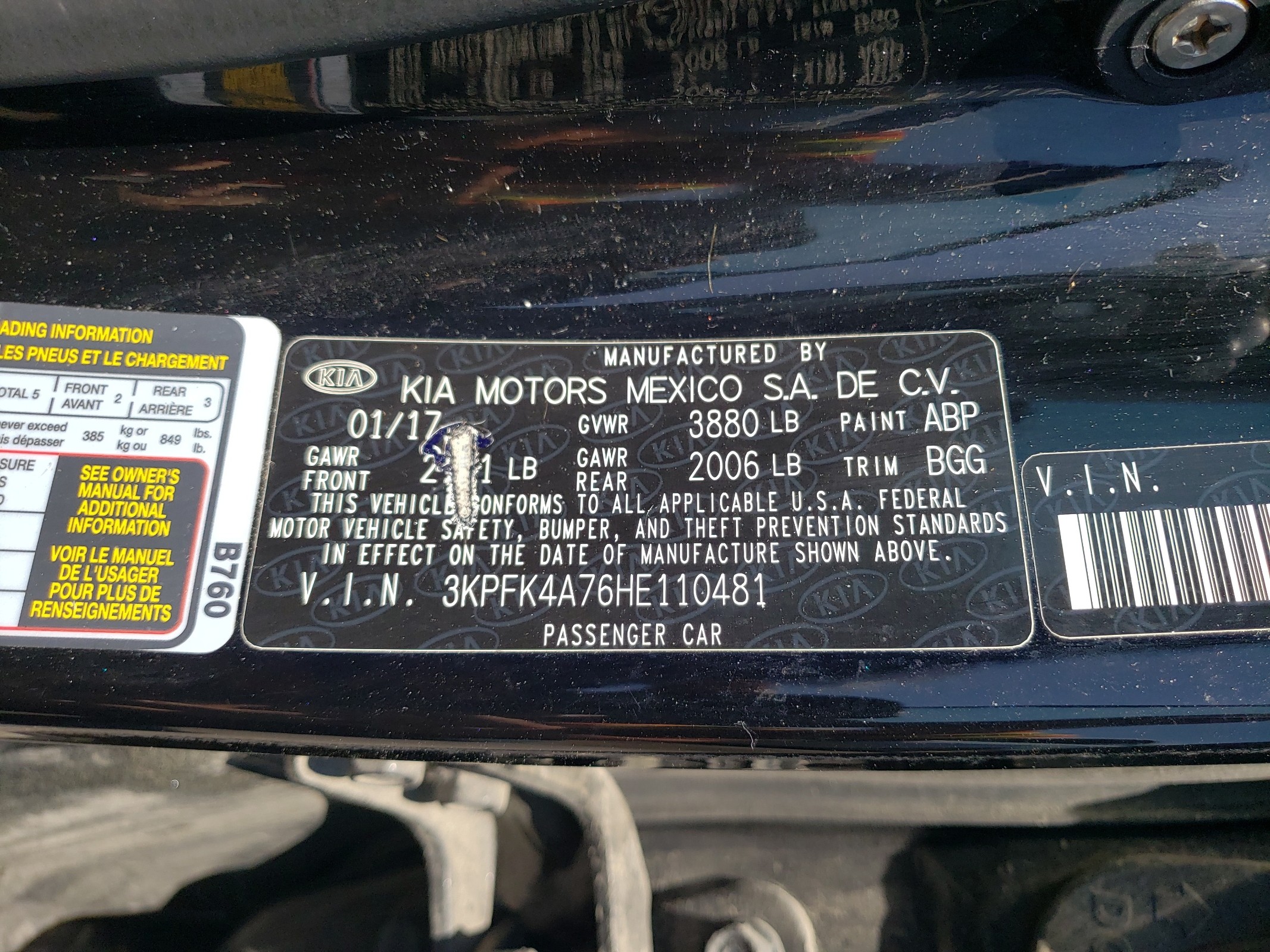 3KPFK4A76HE110481 2017 Kia Forte Lx