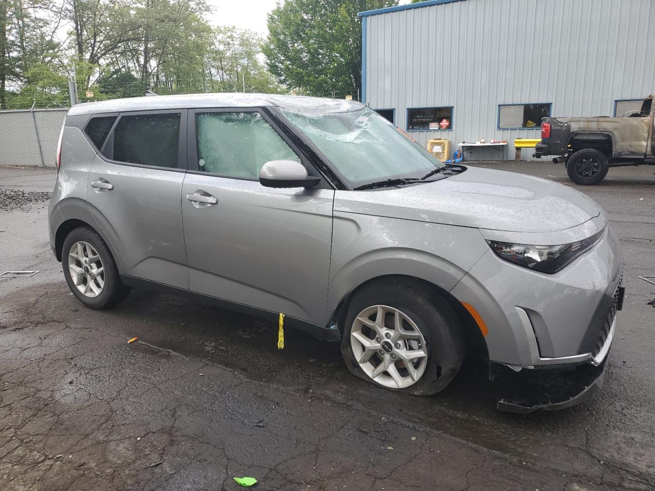 VIN KNDJ23AU5R7915660 2024 KIA SOUL no.4