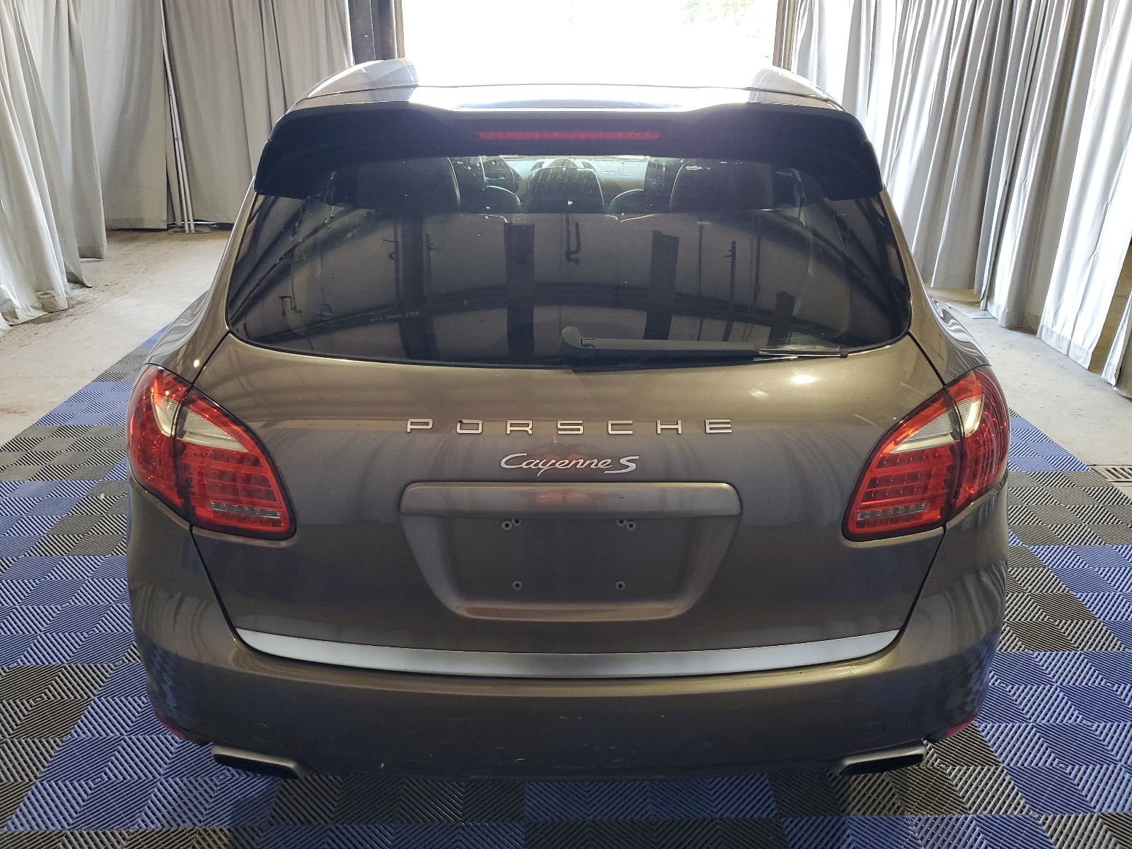 WP1AB2A23CLA45185 2012 Porsche Cayenne S