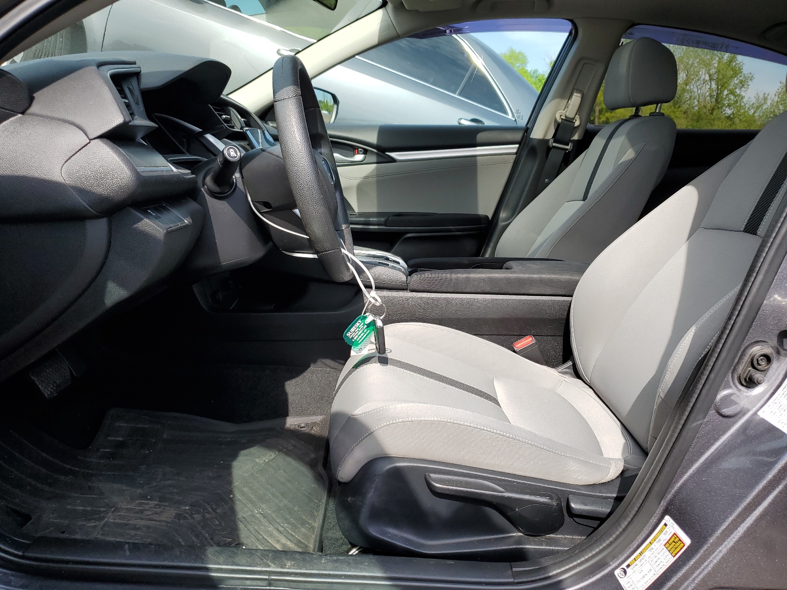 2HGFC2F73JH524694 2018 Honda Civic Ex