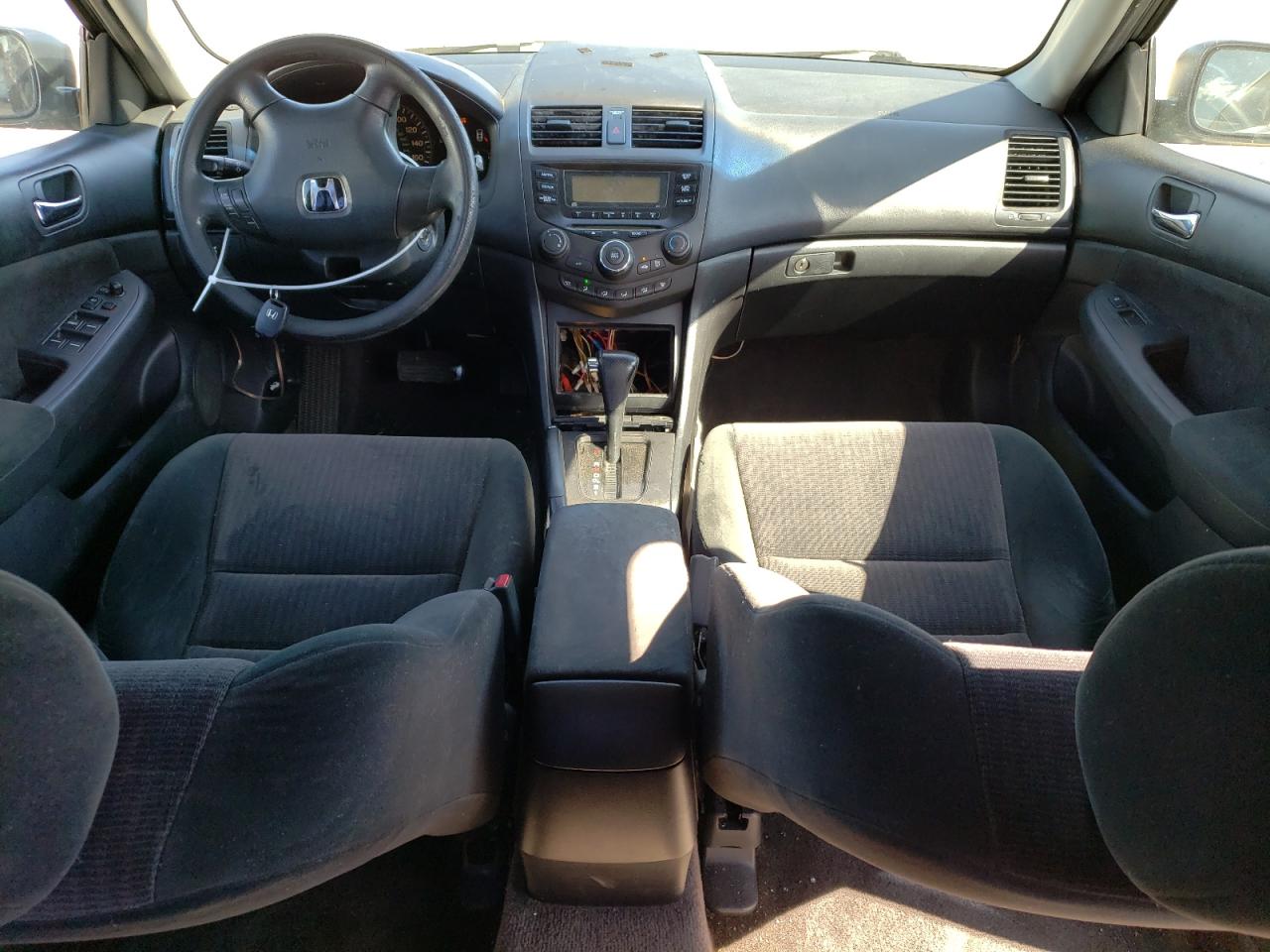 2005 Honda Accord Lx VIN: 3HGCM56445G709611 Lot: 54121924