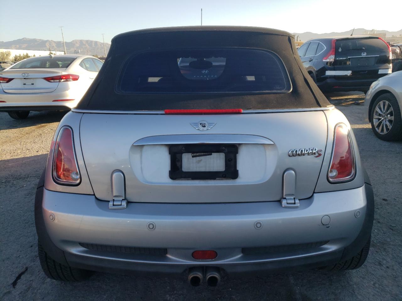2007 Mini Cooper S VIN: WMWRH33567TL95431 Lot: 56721874