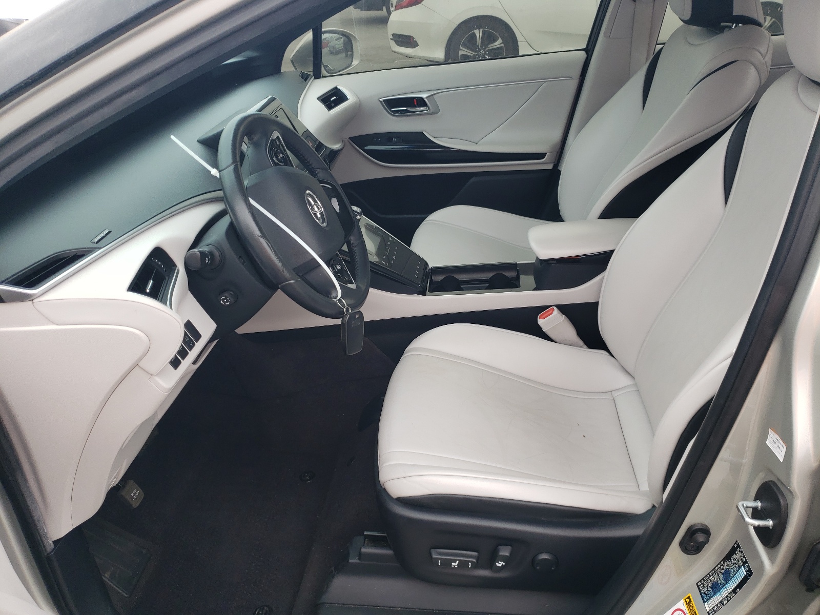 JTDBVRBD3HA002121 2017 Toyota Mirai