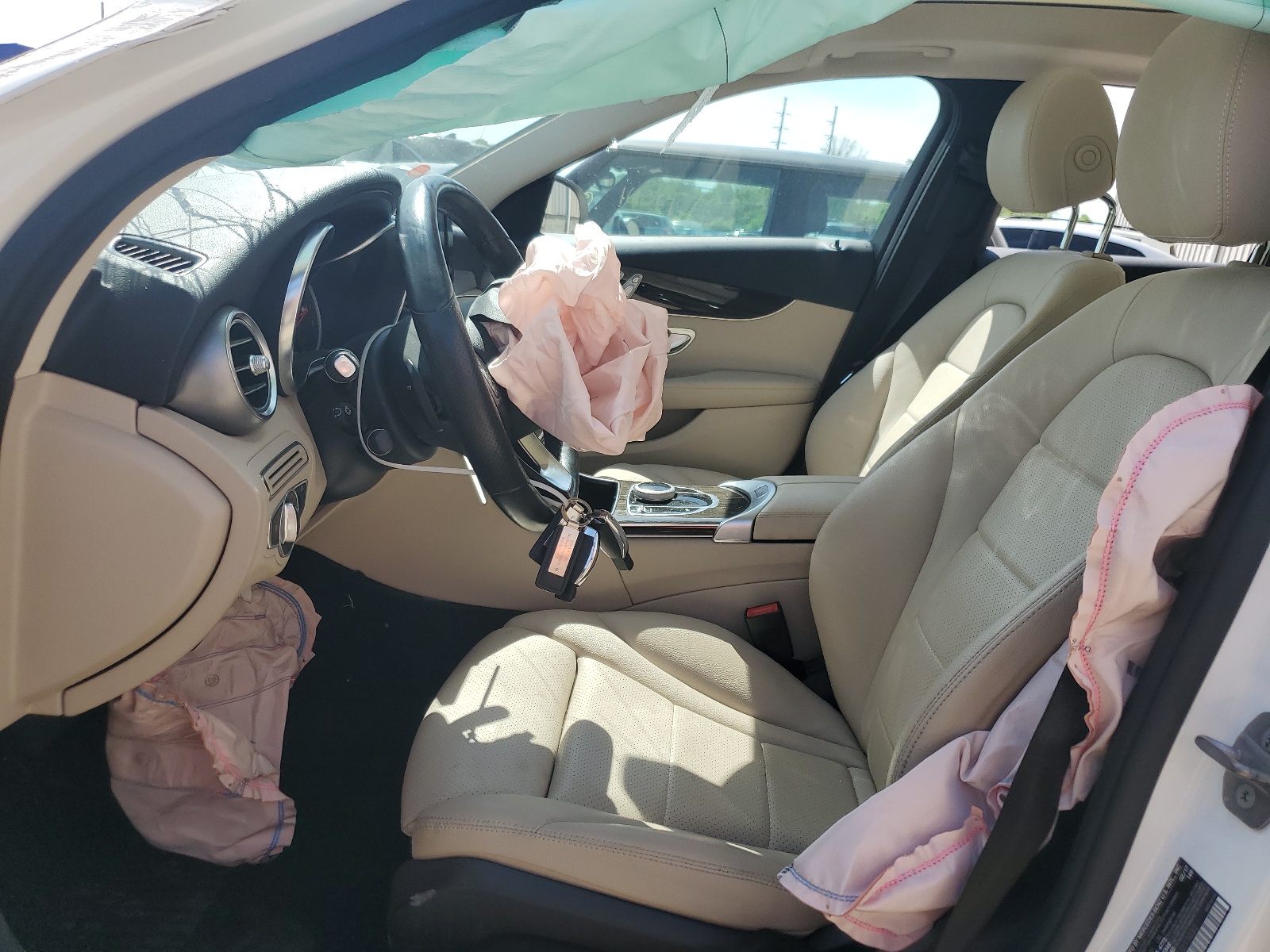 55SWF4KBXHU213032 2017 Mercedes-Benz C 300 4Matic