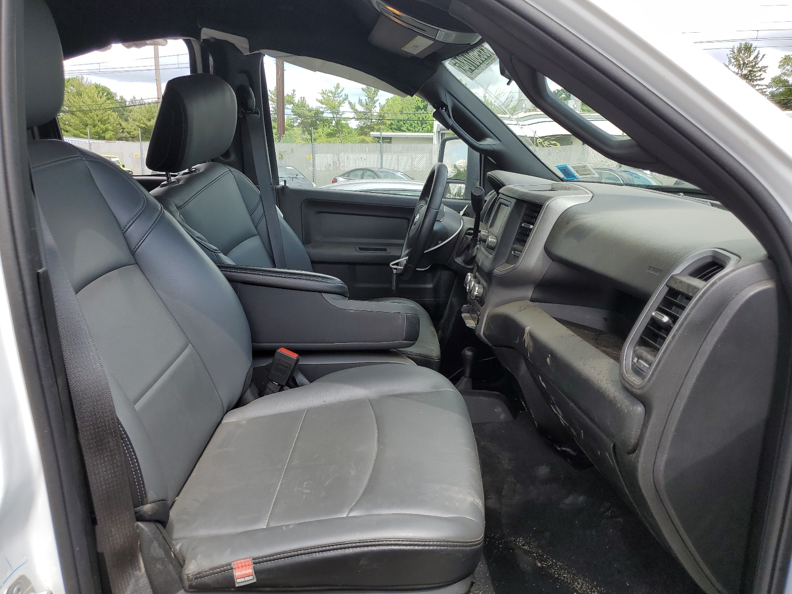 3C6UR5CL6RG102235 2024 Ram 2500 Tradesman