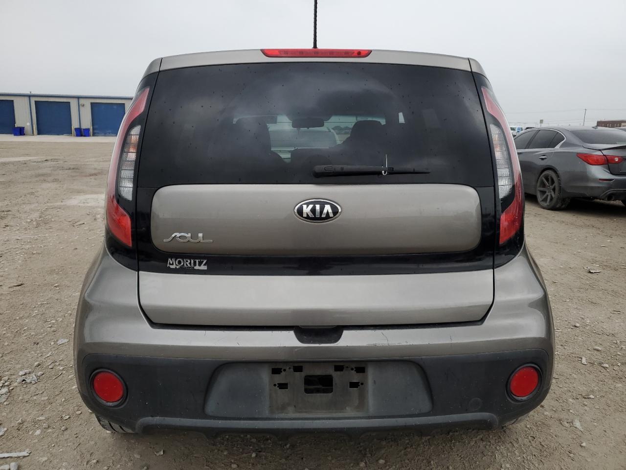 2018 Kia Soul VIN: KNDJN2A24J7599446 Lot: 55805154