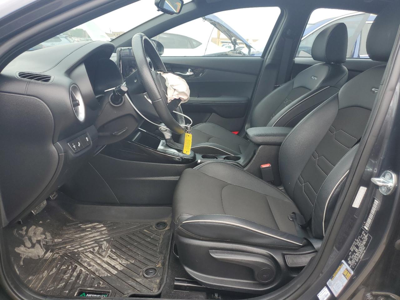 2023 Kia Forte Gt Line VIN: 3KPF54AD1PE657945 Lot: 56375014