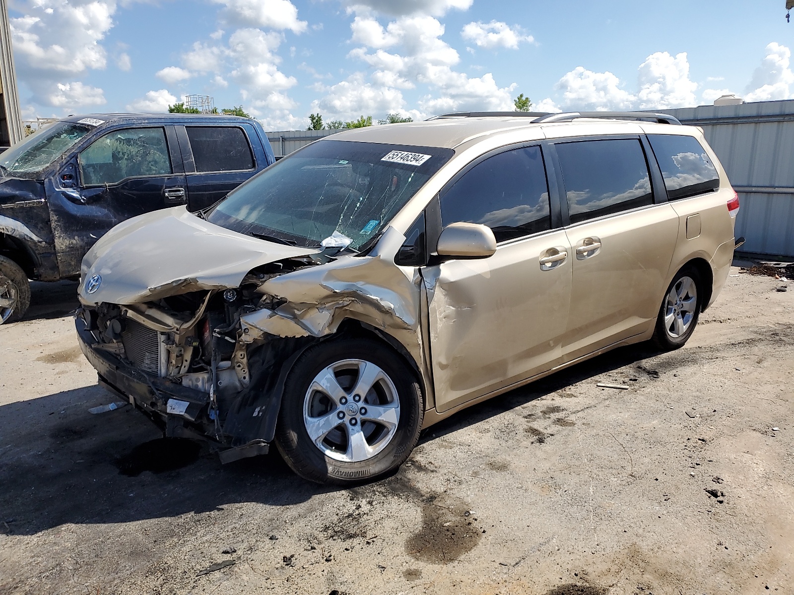 2014 Toyota Sienna Le vin: 5TDKK3DC0ES455427