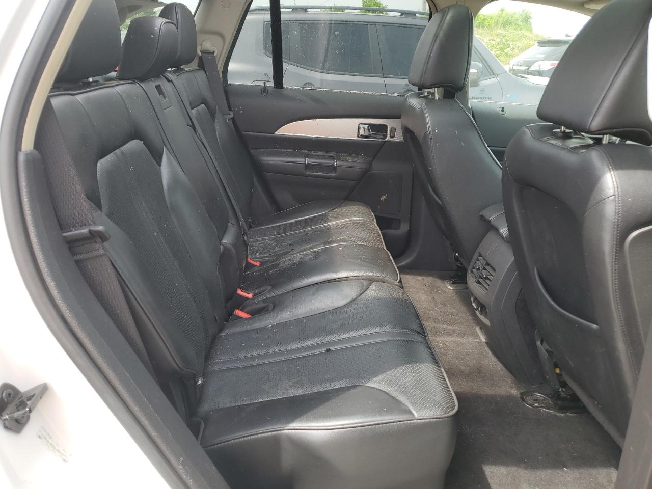 2011 Lincoln Mkx VIN: 2LMDJ8JK3BBJ02049 Lot: 54056195