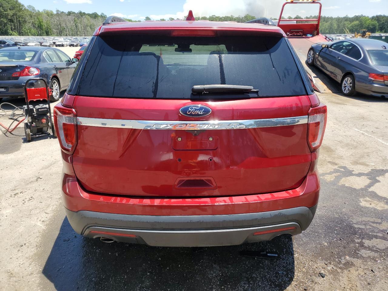 1FM5K7B89HGC46877 2017 Ford Explorer