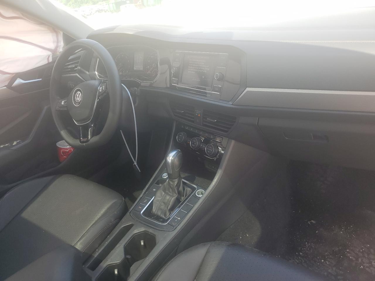 2020 Volkswagen Jetta - Image 8