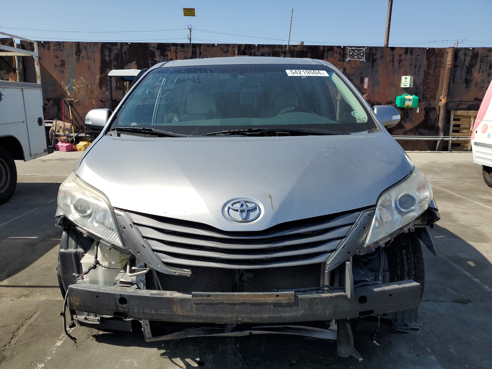 2013 Toyota Sienna Xle vin: 5TDYK3DC7DS394523