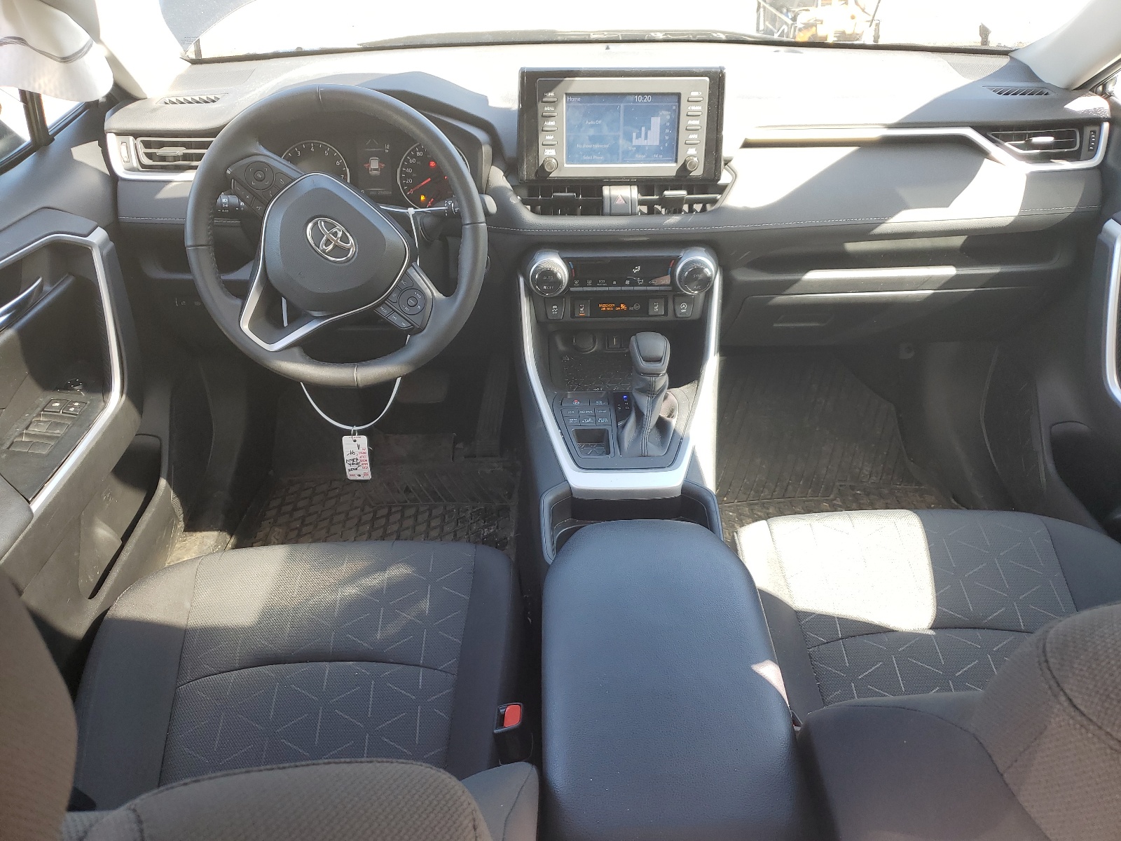 2T3R1RFV9MC179878 2021 Toyota Rav4 Xle