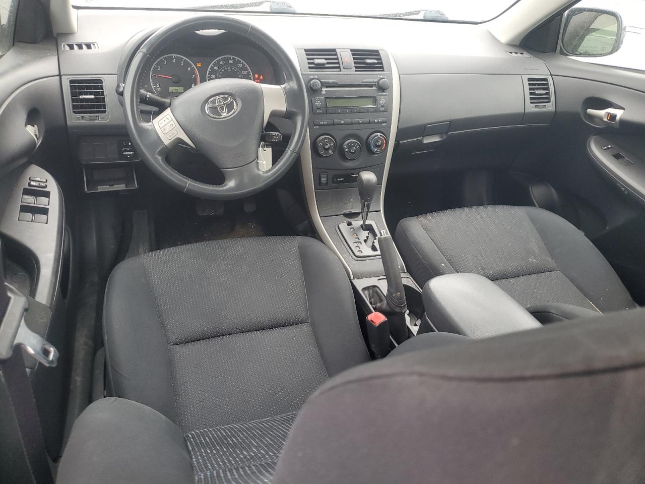 2009 Toyota Corolla - Image 8