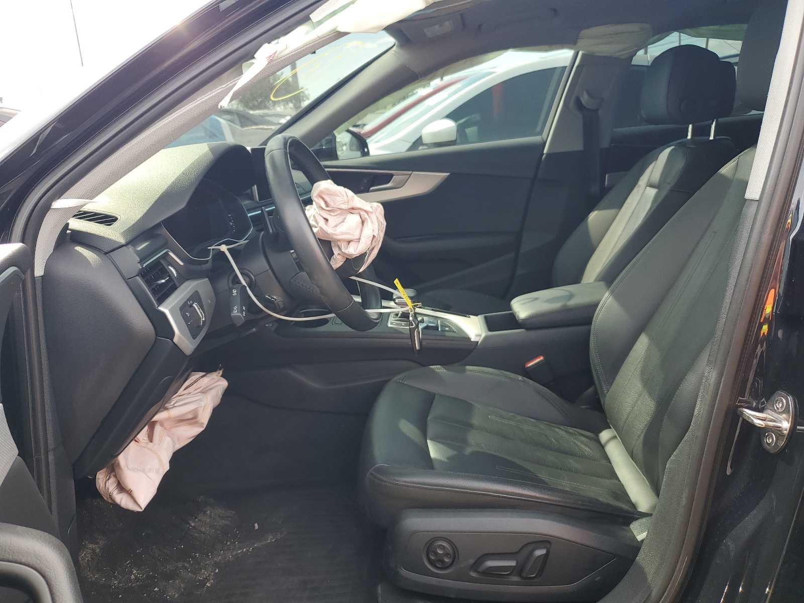 WAUDNAF49JN018291 2018 Audi A4 Premium