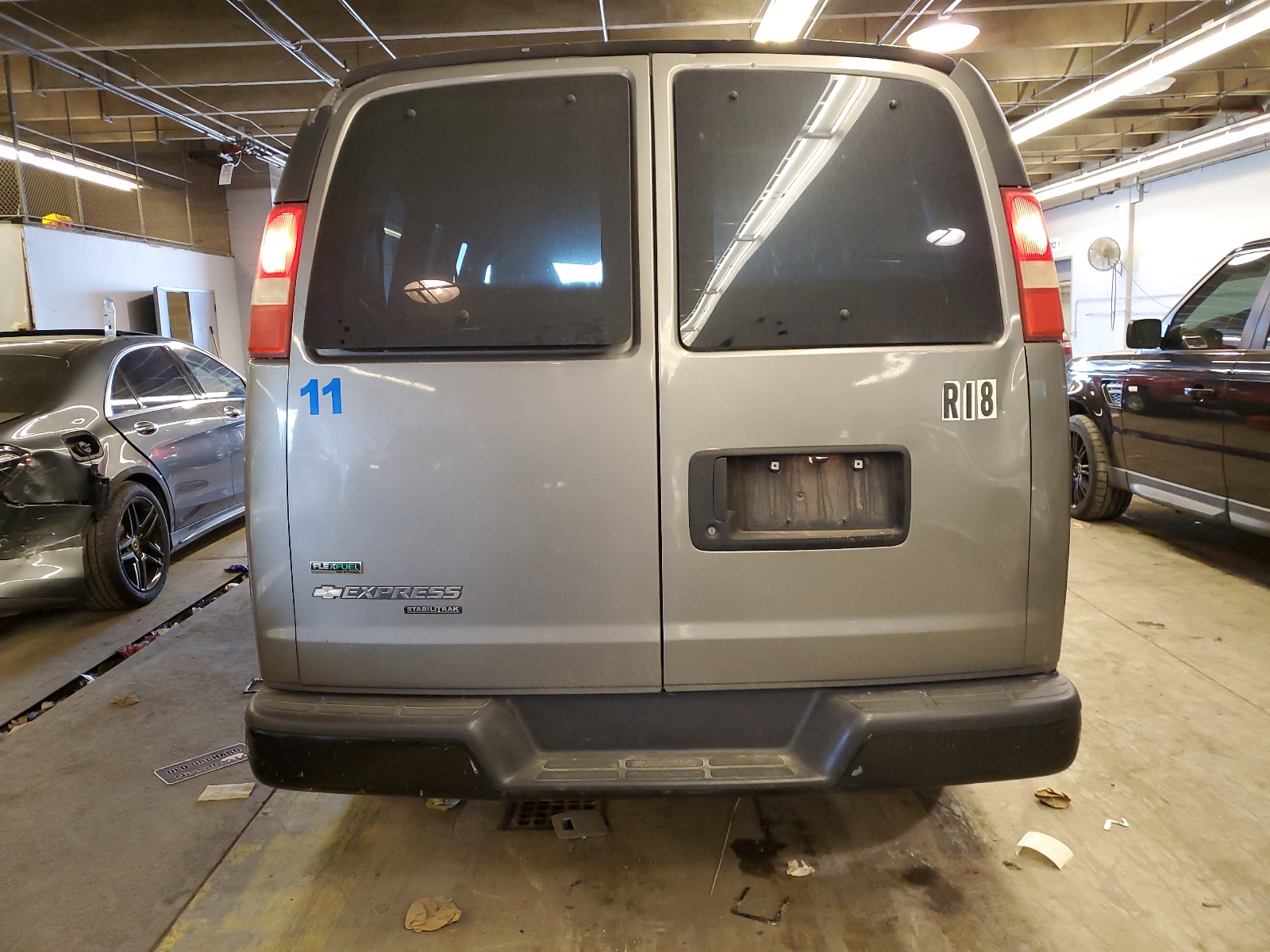 1GAWGPFA8B1163449 2011 Chevrolet Express G2500 Ls