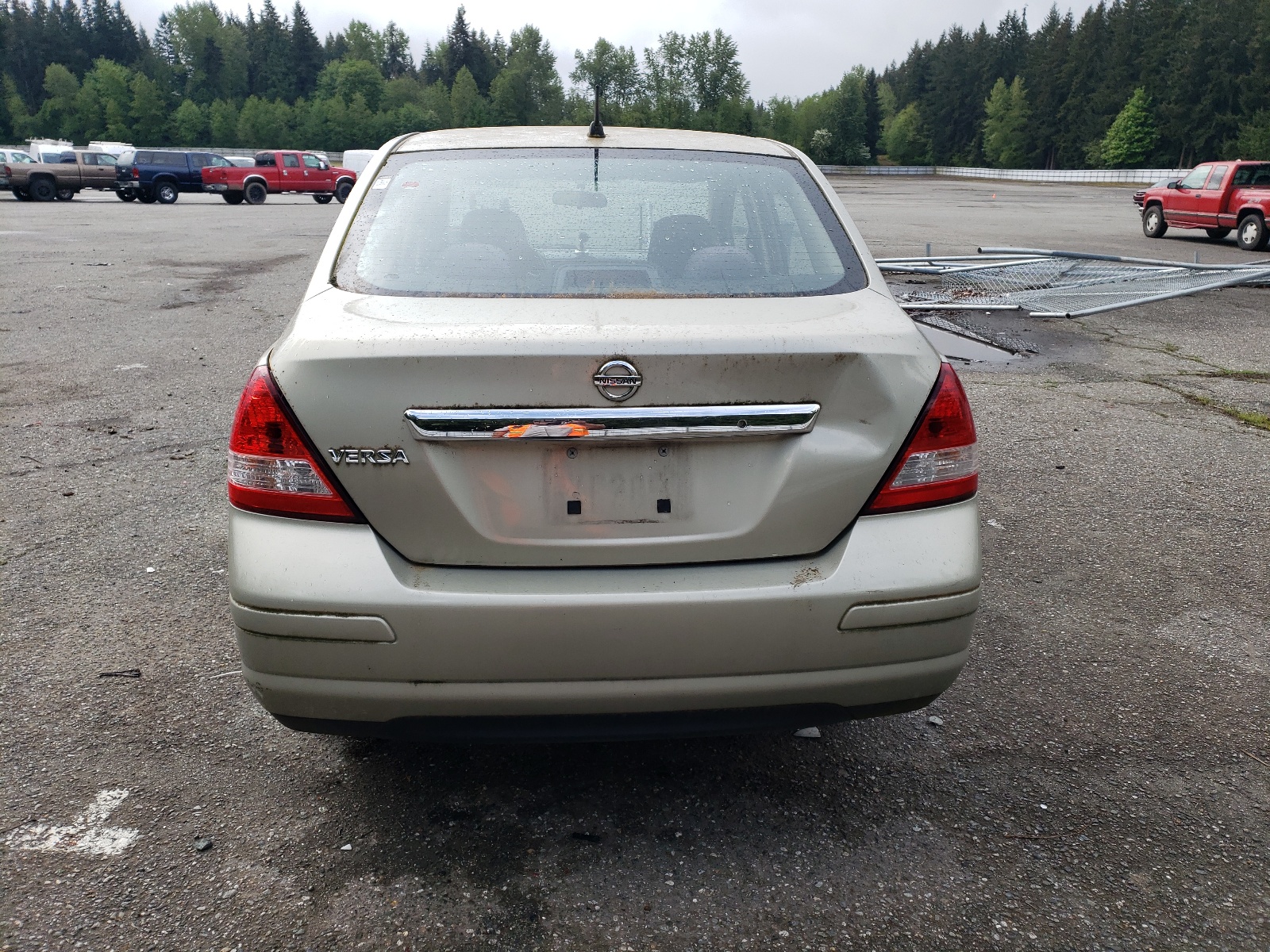 3N1BC11E78L417777 2008 Nissan Versa S